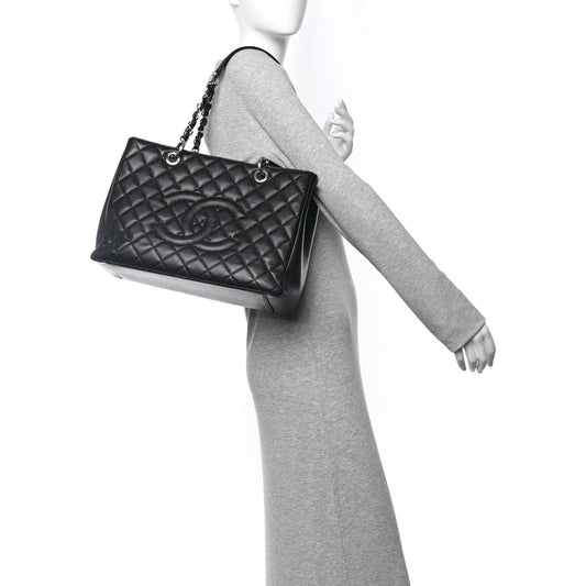 Caviar Quilted Grand Shopping Tote GST Black
