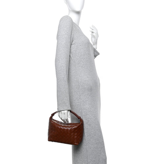 Calfskin Nappa Intrecciato Mini Wallace Sapele