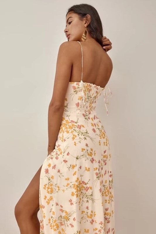 Vestido midi con abertura y encaje floral