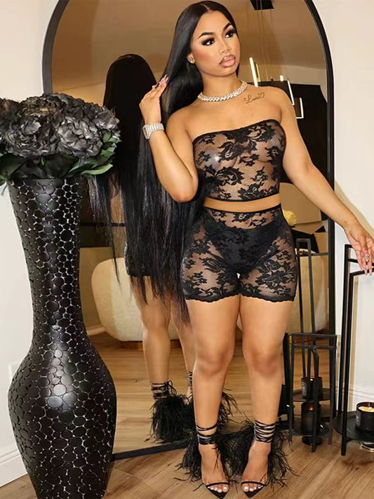 Conjunto de dos piezas formado por top y pantalones cortos de encaje semitransparente y sexy para mujer
