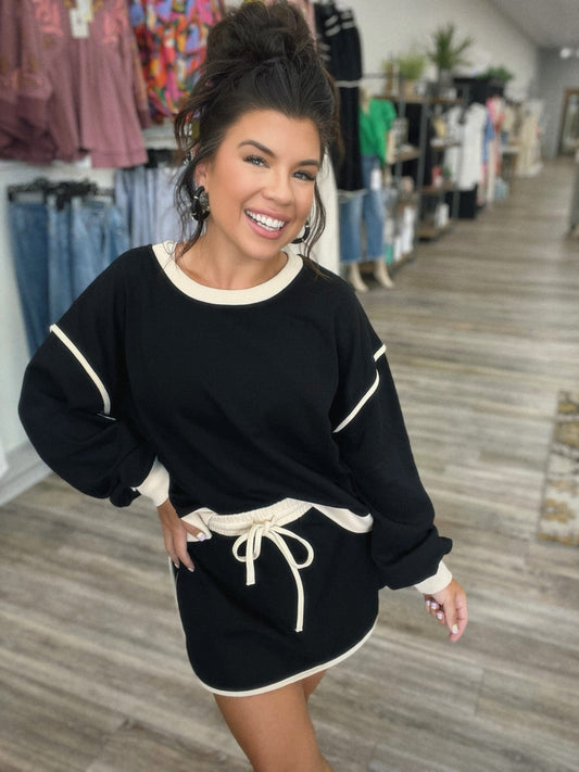 Traje de otoño para mujer, suéter holgado de algodón multicolor, falda de imitación y pantalones cortos.