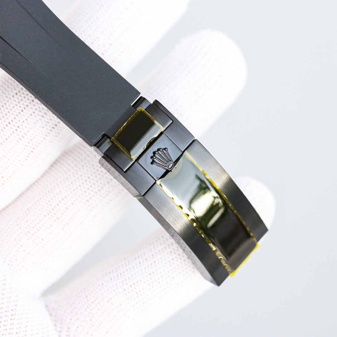 MILGAUSS 36MM CUSTOM ALL CARBON FIBER