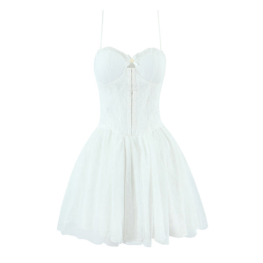 Vestido de encaje bordado con cintura moldeada, sexy, fresco, dulce y picante para vacaciones de primavera y verano.