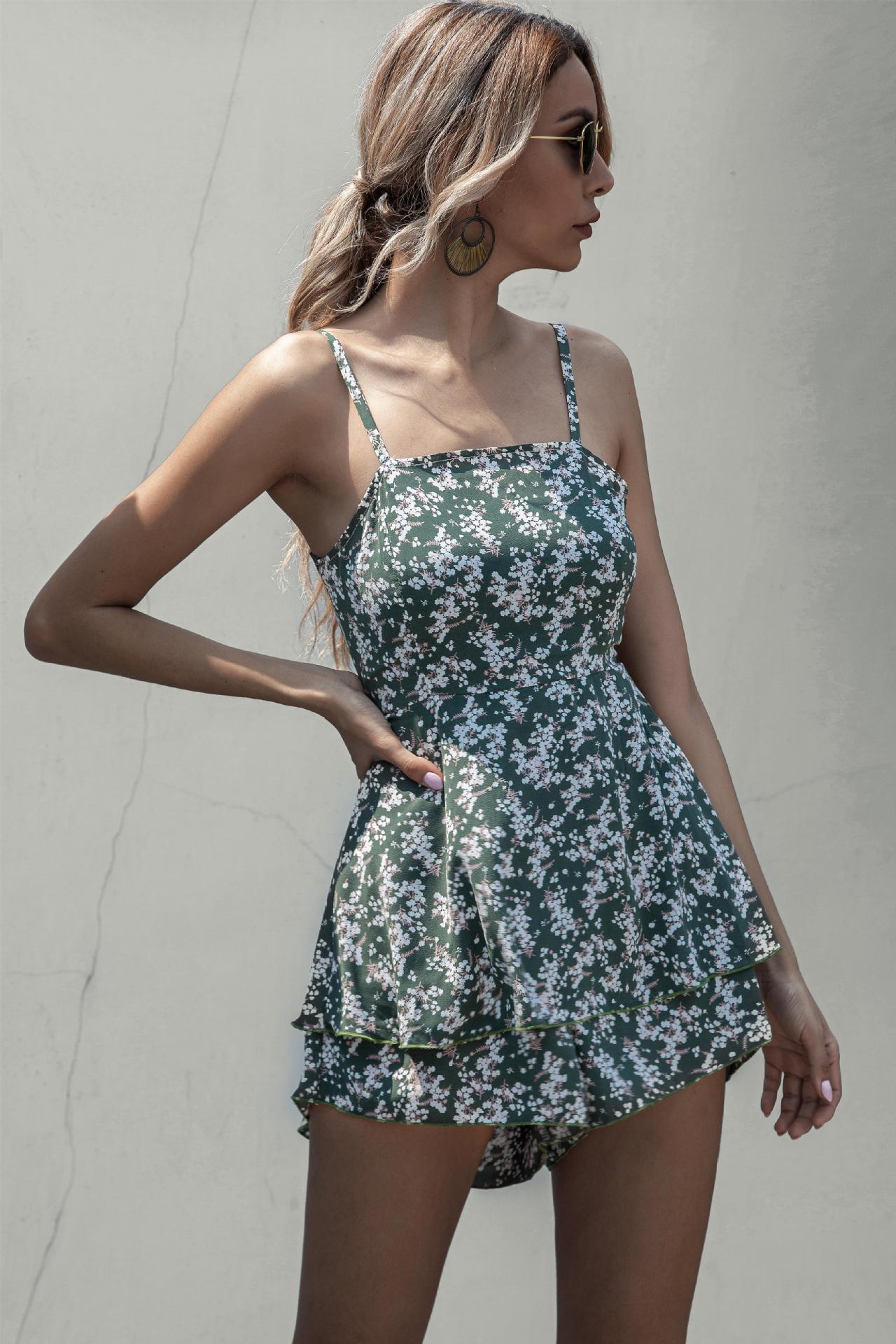 Mono de verano con tirantes florales, espalda descubierta y cordones