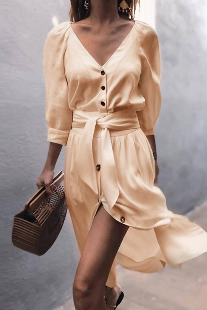 Elegante vestido de corte A con escote en V y hebilla sólida con cinturón (4 colores)