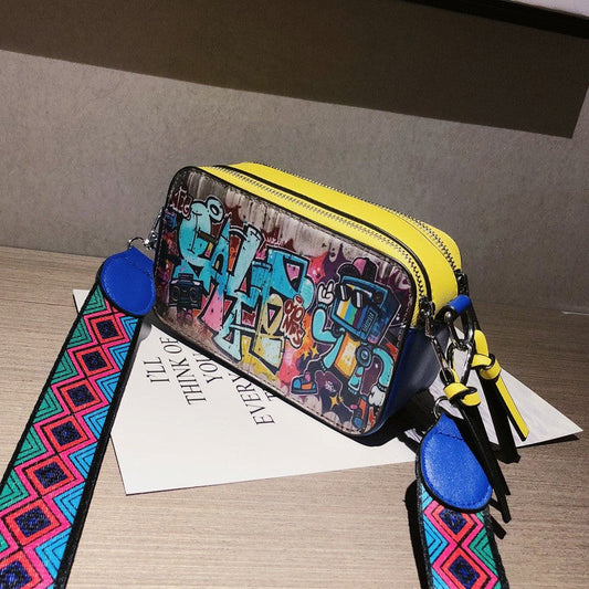 Bolsos casuales con parches de grafiti