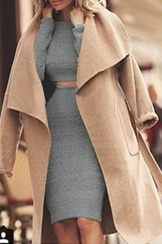 Conjunto informal de dos piezas con cuello redondo, manga larga y parches sólidos