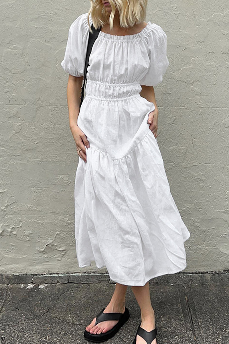 Vestido informal sencillo de manga corta con hombros descubiertos y pliegues lisos