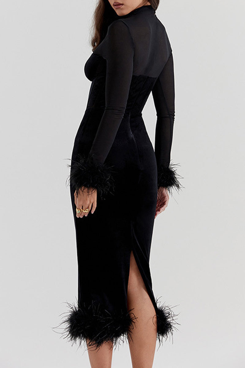 Vestidos elegantes de celebridades con faldas y cuello alto con plumas lisas
