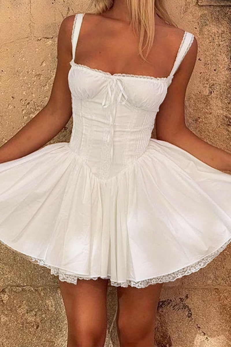 Vestido elegante y dulce con escote en U y encaje liso