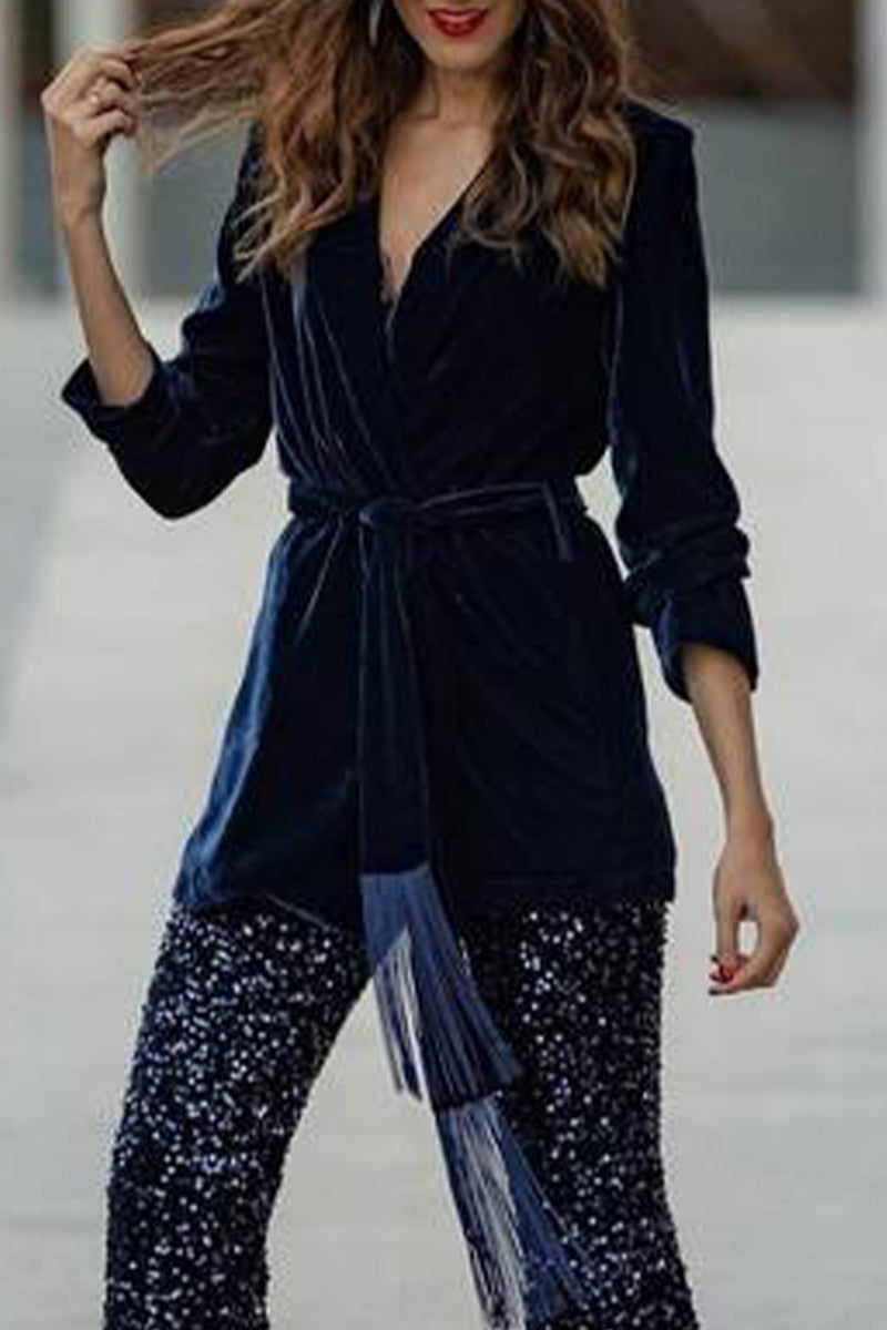 Prenda exterior elegante de estilo británico con cuello vuelto y frenillo liso con vendaje