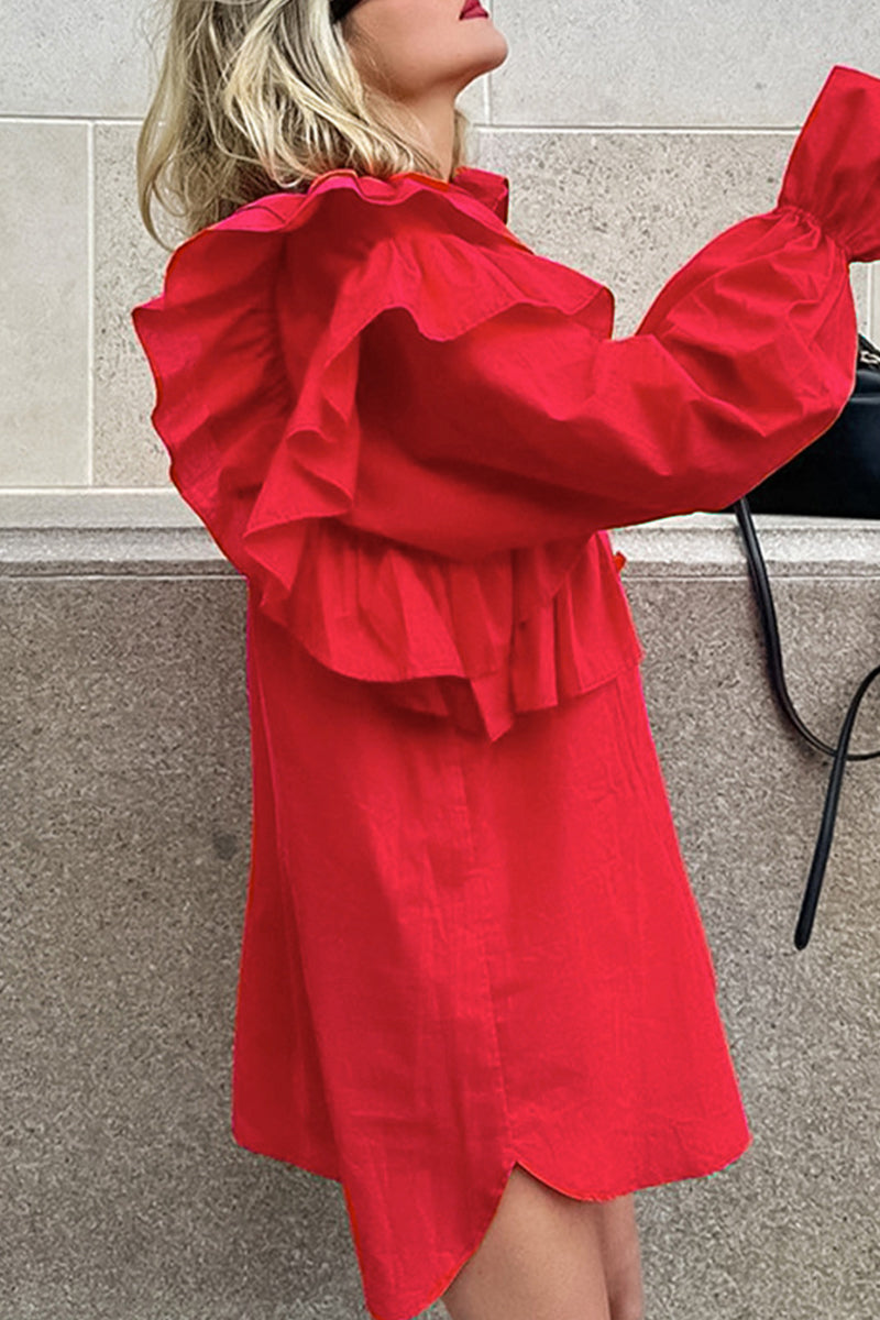 Elegante vestido camisero asimétrico con cuello vuelto y volantes lisos