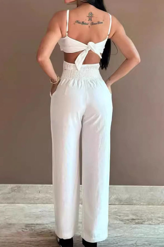 Monos sexis lisos con bolsillos ahuecados y flores