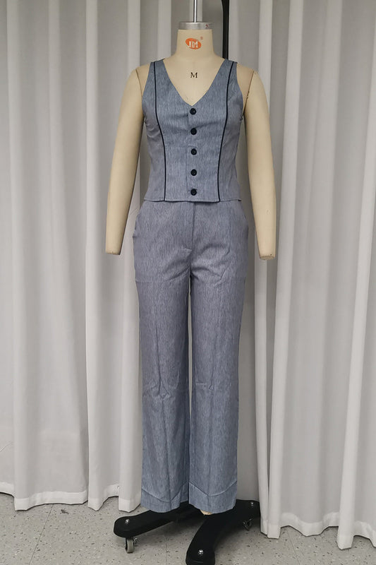 Conjunto informal de dos piezas con cuello en V, sin mangas, botones y color sólido