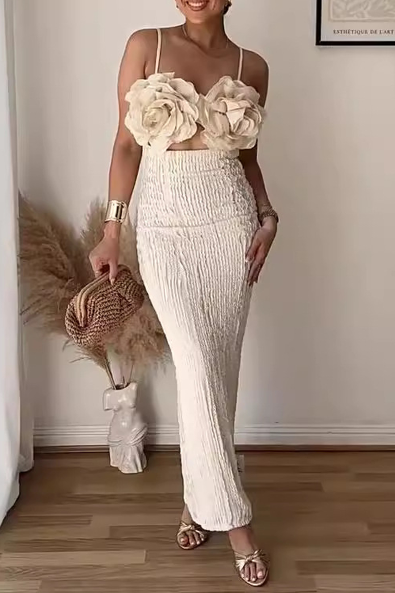 Vestidos sexis de falda de un solo paso con escote en V y forma de flor fruncida