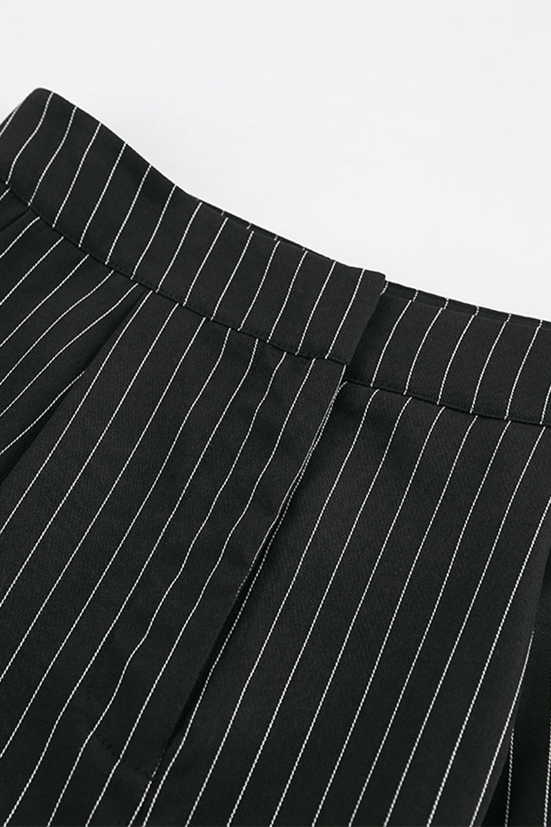 Conjunto informal de dos piezas con rayas, bolsillos, botones, escote en V y sin mangas