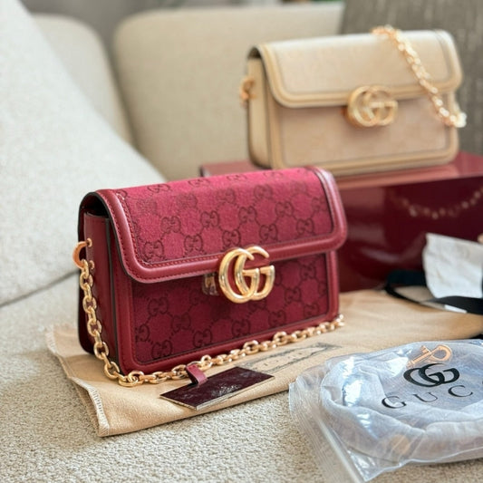 GUCCI GO SMALL SHOULDER BAG ROSSO ANCORA RED 21CM 826761 FAEKL 6207