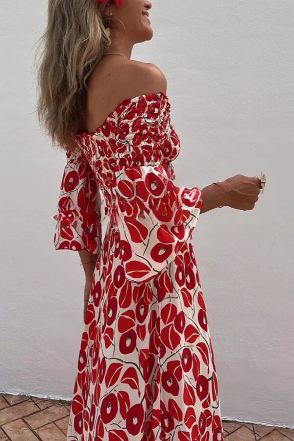 Vestido largo con bolsillos y hombros descubiertos y estampado floral de Close To The Vacation
