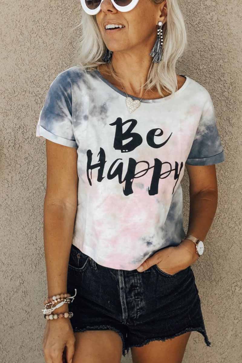 Camiseta de manga corta con estampado de letras tie-dye