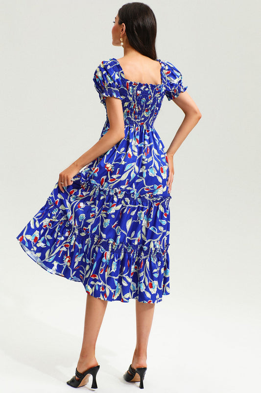 Vestido midi de manga corta con cuello cuadrado y estampado botánico