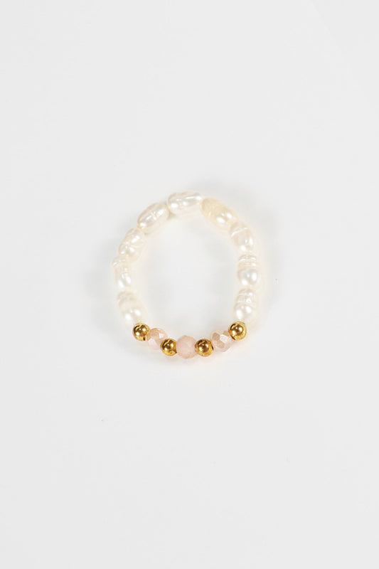 Anillos con cuentas de perlas falsas