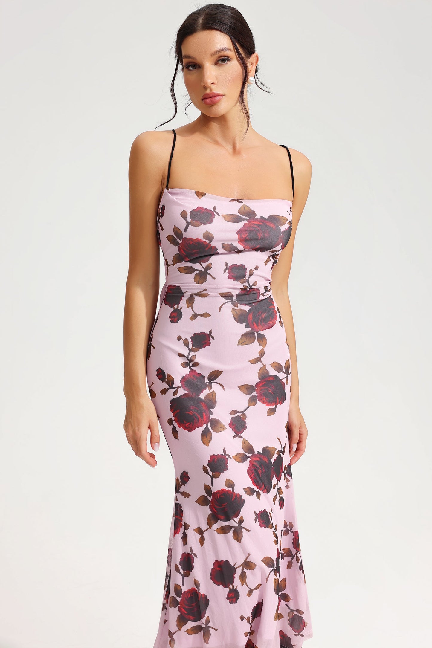 Vestido midi ajustado con encaje floral