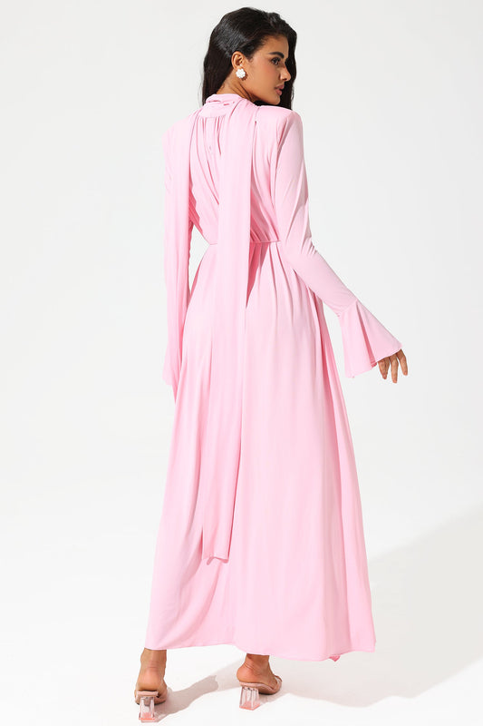 Vestido midi con abertura y cuello alto con mangas farol, flores, color rosa
