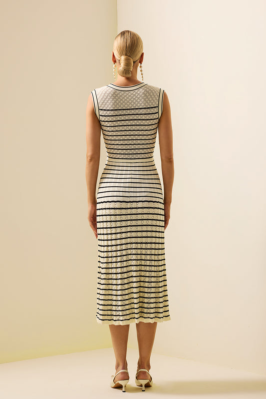 Vestido midi sin mangas de rayas de punto