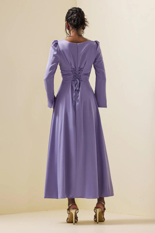 Vestido largo de satén liso con diamantes de imitación