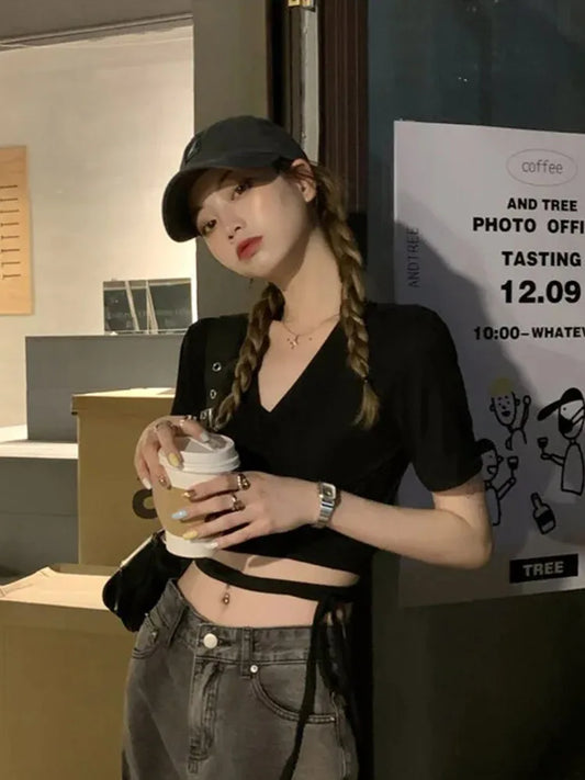 2025 Summer Casual Tee Tops Women T shirts Solid V-neck Sexy Cropped Cross Tie-Up Harajuku Basic Korean Street T-shirts mujer