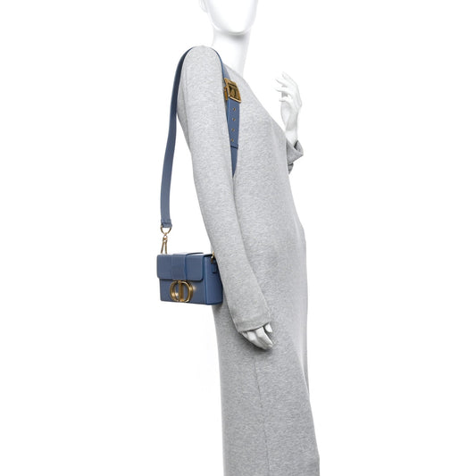 Box Calfskin 30 Montaigne Box Bag Blue