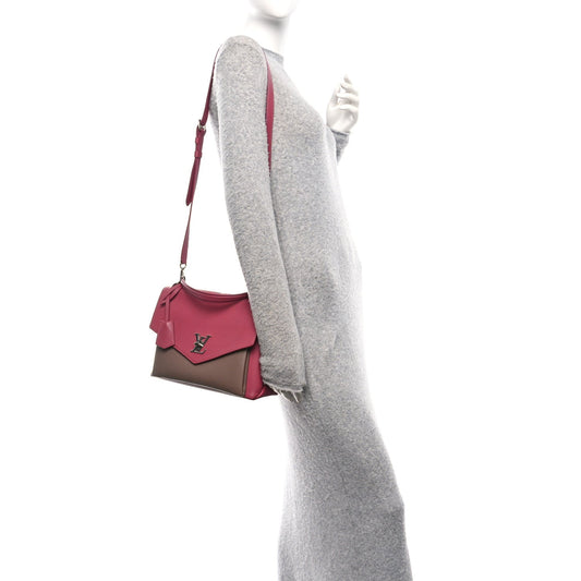 Soft Calfskin My Lockme Top Handle Lie De Vin Oxford Greige