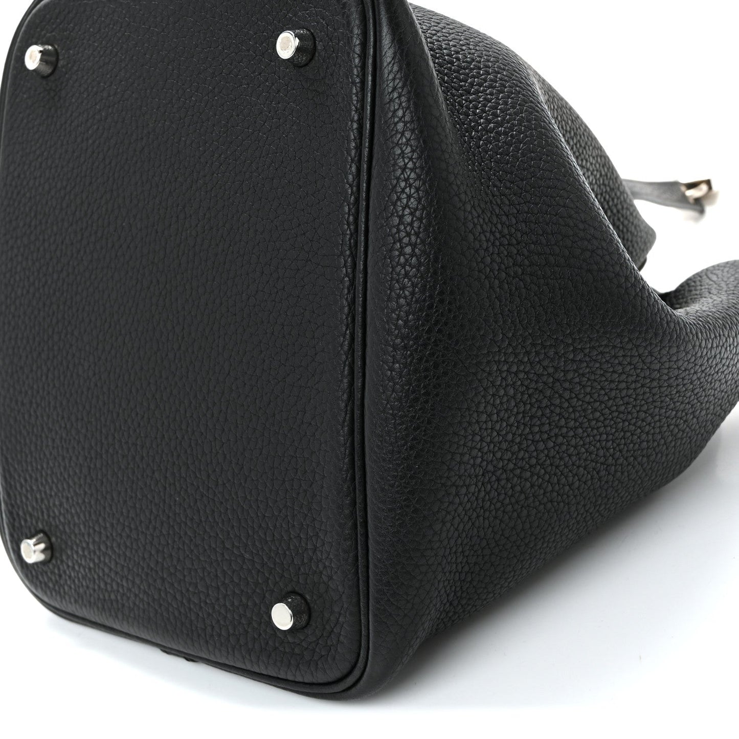 Taurillon Clemence Picotin Lock 22 MM Black
