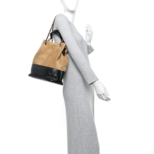 Suede Calfskin Shiny Lambskin Quilted Shopping Bag Beige Black