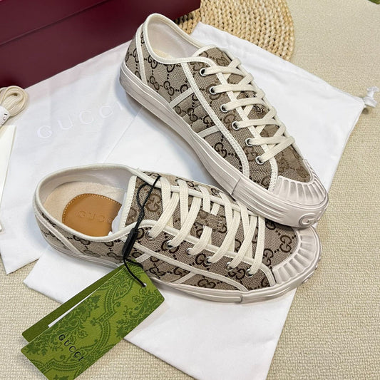 GG Sneaker Julio Canvas Sneakers Beige Caro