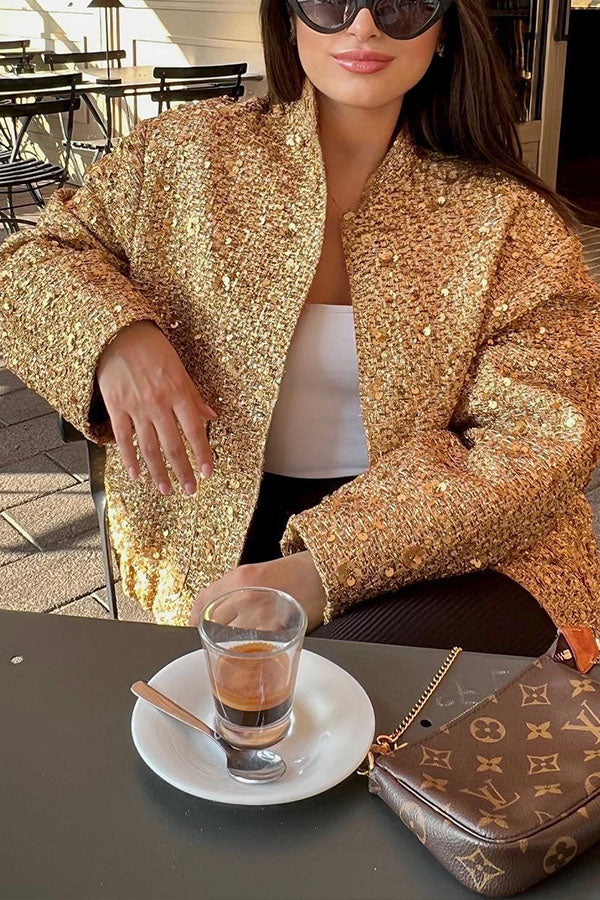 Chaqueta de cuello alto pequeño con lentejuelas