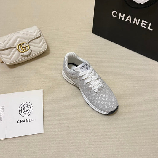 Luxury Sneaker CHL 058