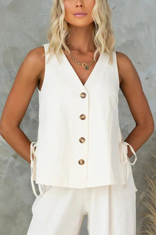Conjunto de top sin mangas con botones y abertura lateral y pantalones de pierna ancha