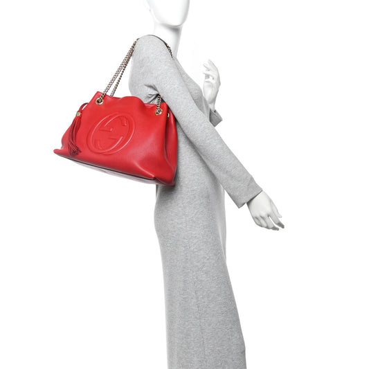 Pebbled Calfskin Medium Soho Chain Shoulder Bag Tabasco Red