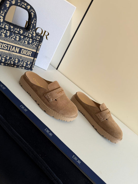 CD Boy Mules Full Brown Suede