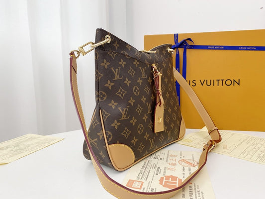 LV Odéon MM
