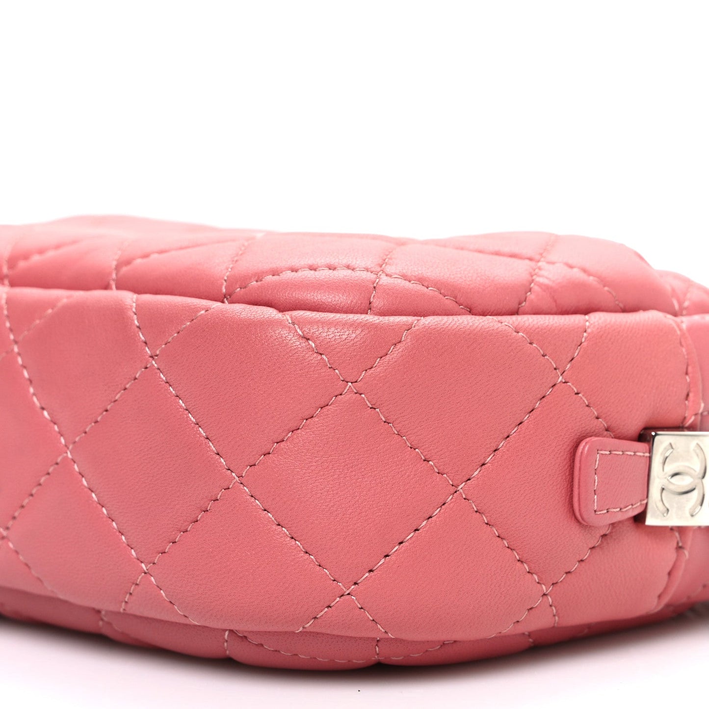 Lambskin Quilted Small Timeless Camera Case Pink