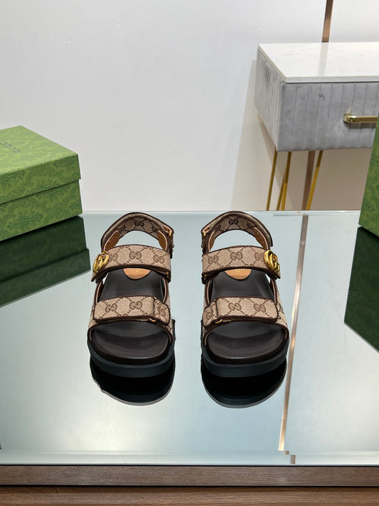 GG SANDAL WITH DOUBLE G PECAN CARO LAMBSKIN