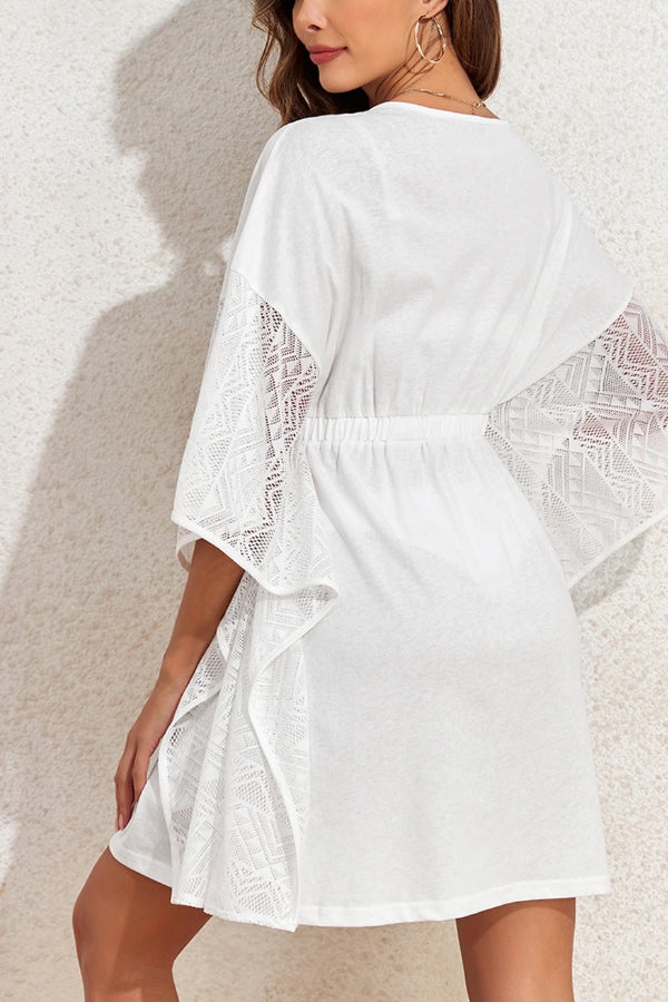 Parche de encaje blanco tipo kimono con borlas y cordón para playa
