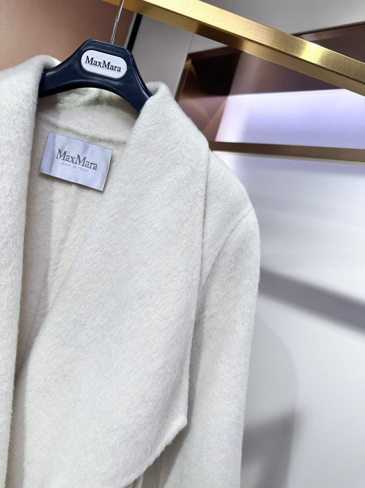 Luxury Max Wrap Coat 002