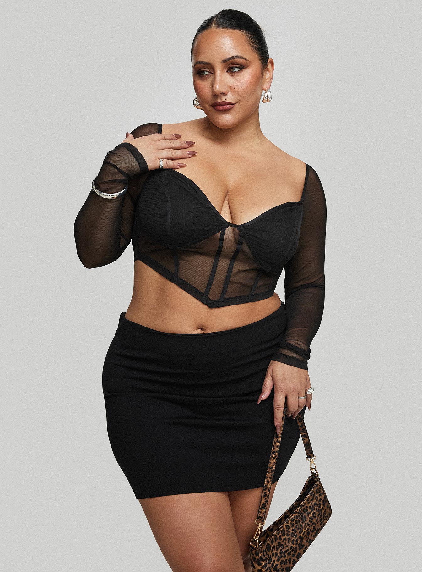 Maranta Long Sleeve Top Black Curve