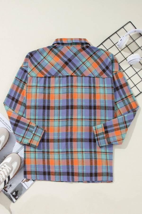 Camisa holgada con bolsillo y estampado de cuadros naranjas
