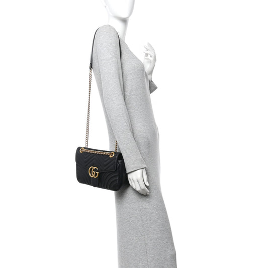 Calfskin Matelasse Small GG Marmont Shoulder Bag Black