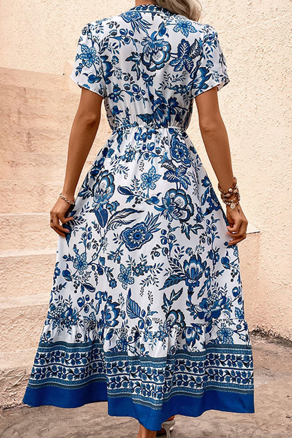 Vestido azul bohemio con cuello en V