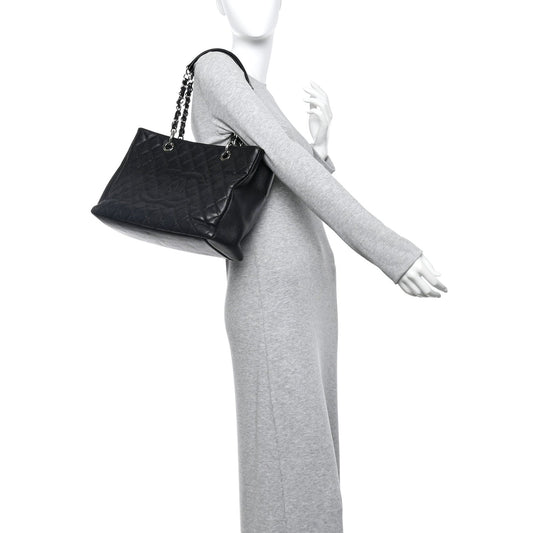 Caviar Quilted Grand Shopping Tote GST Black